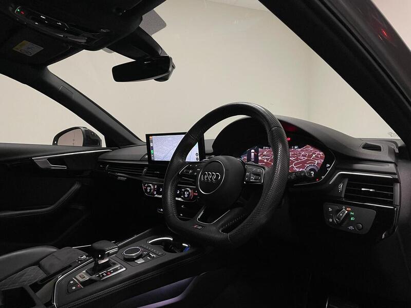 Audi RS4 Avant TFSI V6 Sport Edition - U400059680