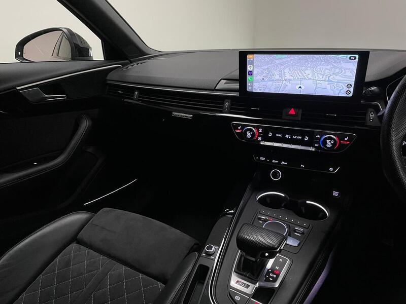 Audi RS4 Avant TFSI V6 Sport Edition - U400059680