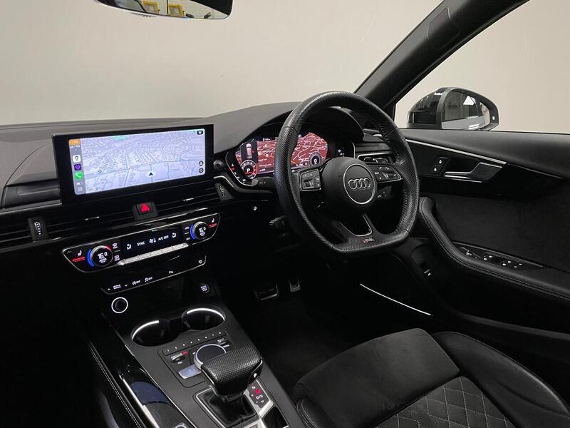 Audi RS4 Avant TFSI V6 Sport Edition - U400059680