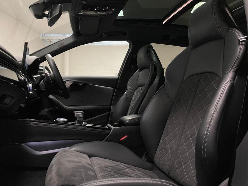 Audi RS4 Avant TFSI V6 Sport Edition - U400059680