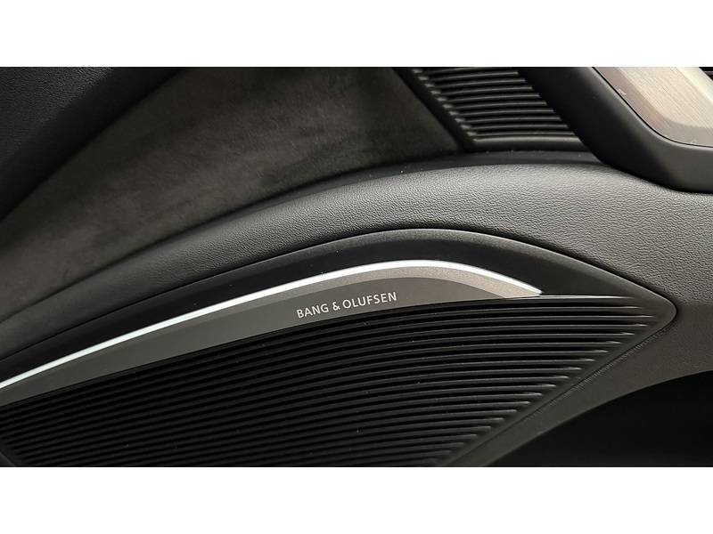 Audi TT TFSI Black Edition - U400059686