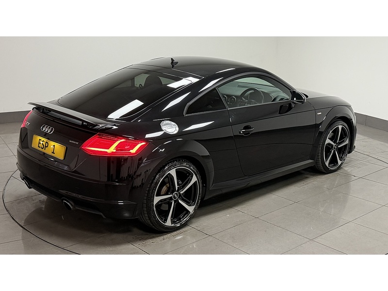 Audi TT TFSI Black Edition - U400059686