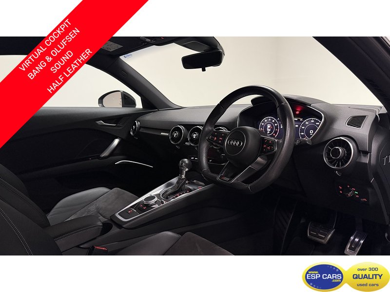 Audi TT TFSI Black Edition - U400059686