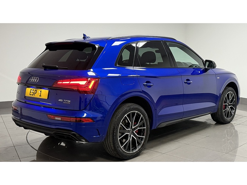 Audi Q5 TFSI Edition 1 - U400059695
