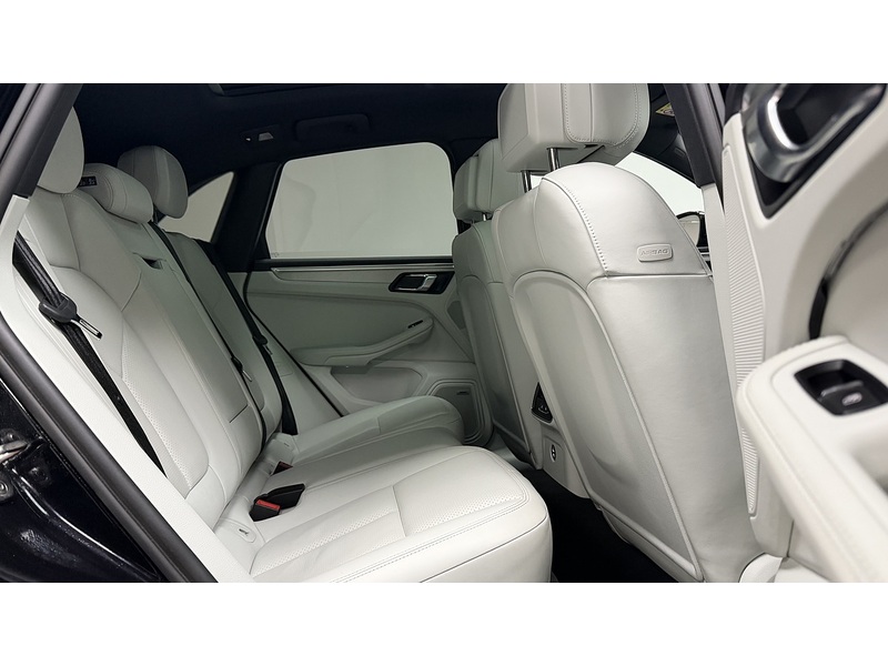 Porsche Macan T V6 S - U400059702