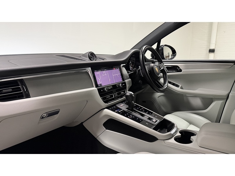 Porsche Macan T V6 S - U400059702