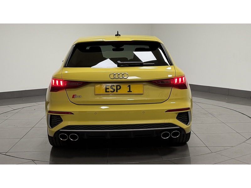 Audi S3 TFSI - U400059704