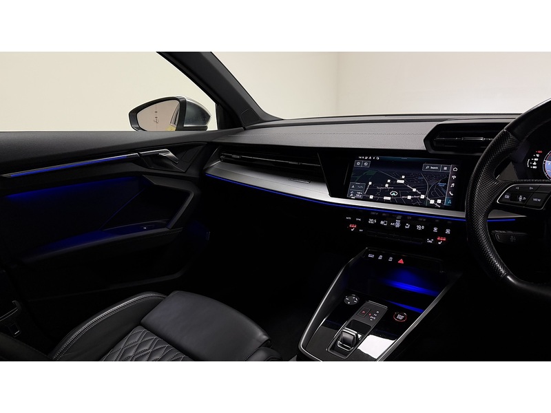 Audi S3 TFSI - U400059704