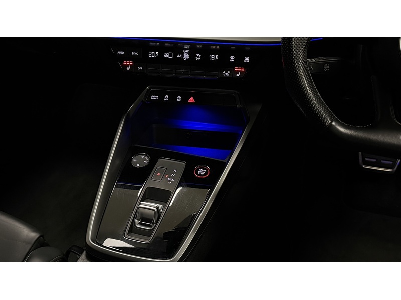 Audi S3 TFSI - U400059704