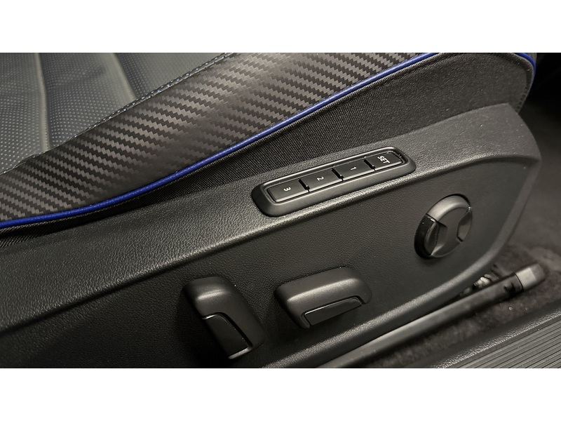 Volkswagen Golf TSI R 20 Years - U400059710