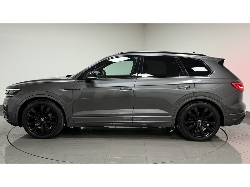 Volkswagen Touareg TDI V6 Black Edition - U400059712