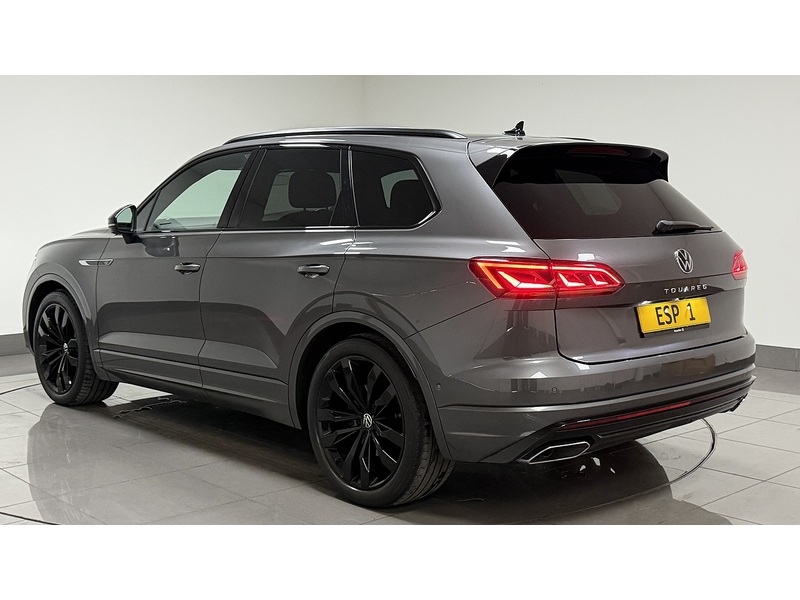 Volkswagen Touareg TDI V6 Black Edition - U400059712