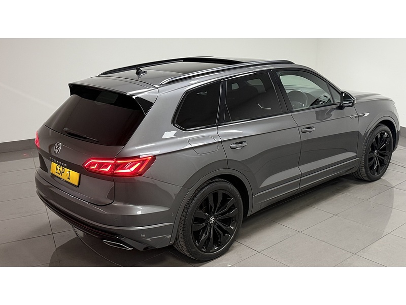Volkswagen Touareg TDI V6 Black Edition - U400059712