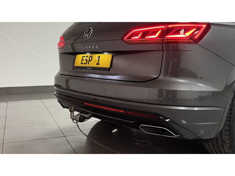 Volkswagen Touareg TDI V6 Black Edition - U400059712