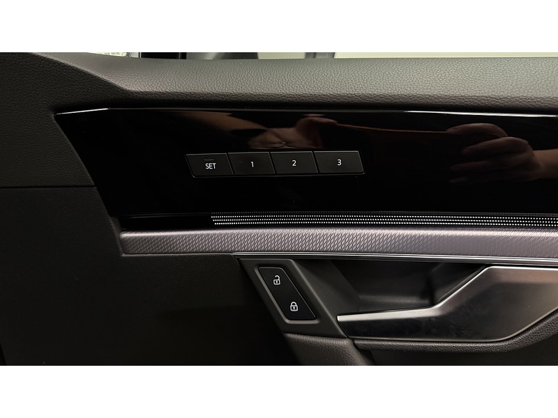 Volkswagen Touareg TDI V6 Black Edition - U400059712