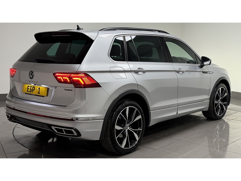 Volkswagen Tiguan TDI R-Line - U400059715