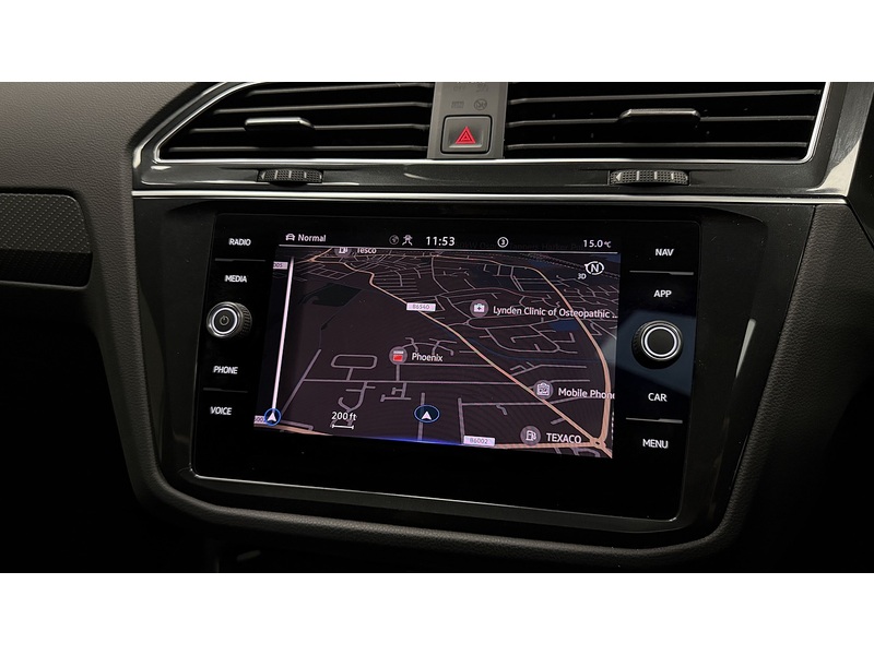 Volkswagen Tiguan TDI R-Line - U400059715