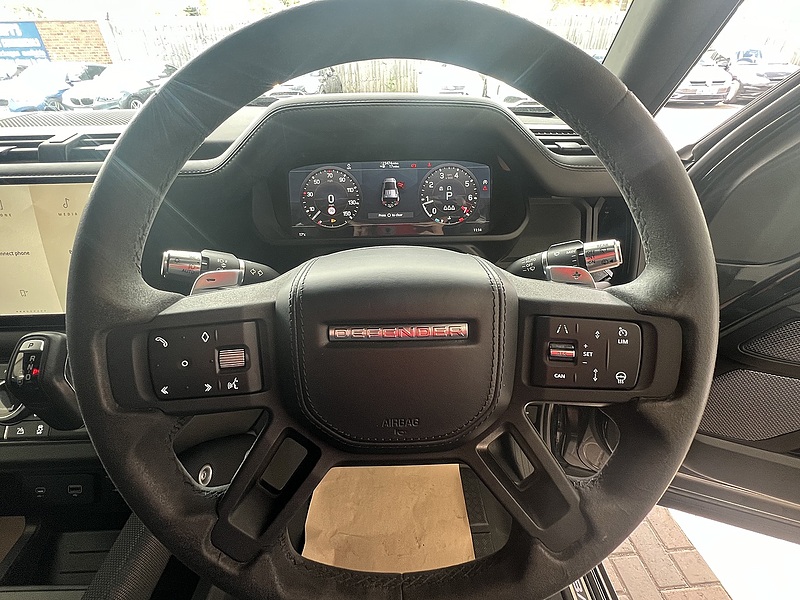 Land Rover P525 V8 SUV 5.0 Automatic Petrol