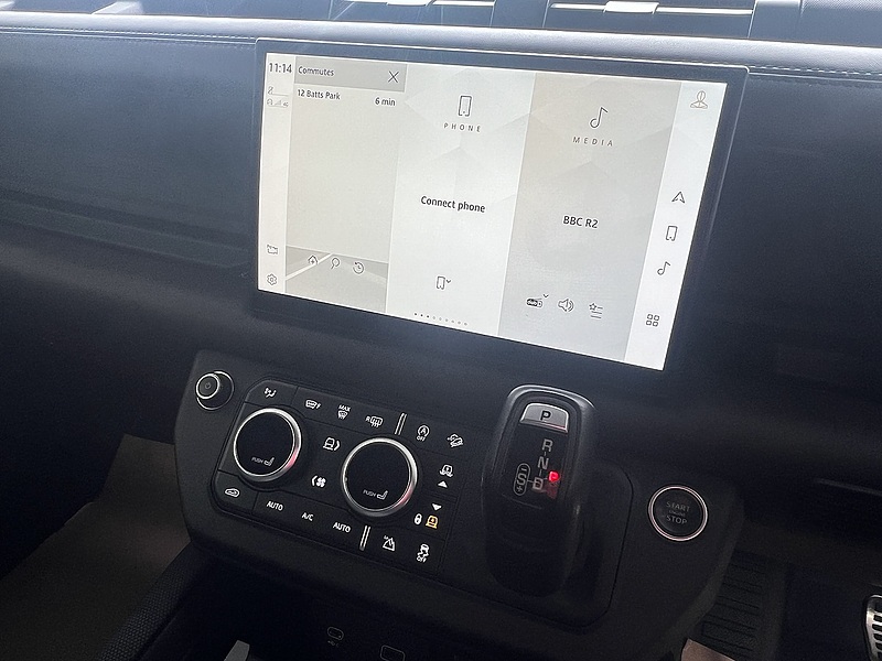 Land Rover P525 V8 SUV 5.0 Automatic Petrol