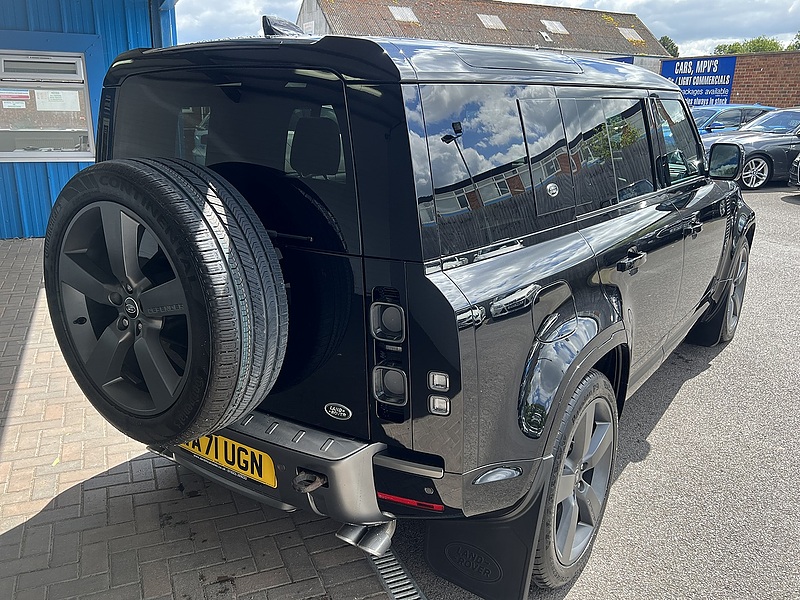 Land Rover P525 V8 SUV 5.0 Automatic Petrol