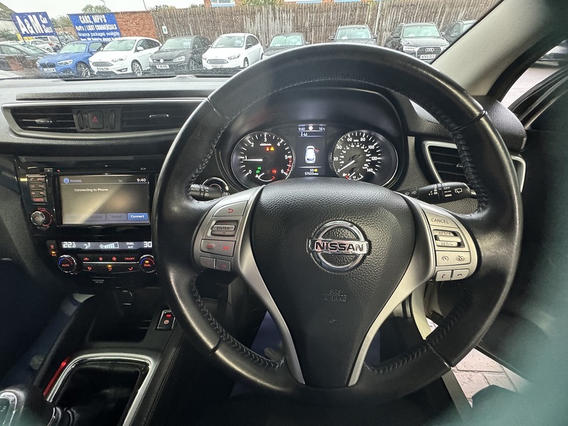 Nissan 1.5 dCi N-Connecta SUV 5dr Diesel Manual 2WD Euro 6 (s/s) (110 ps)