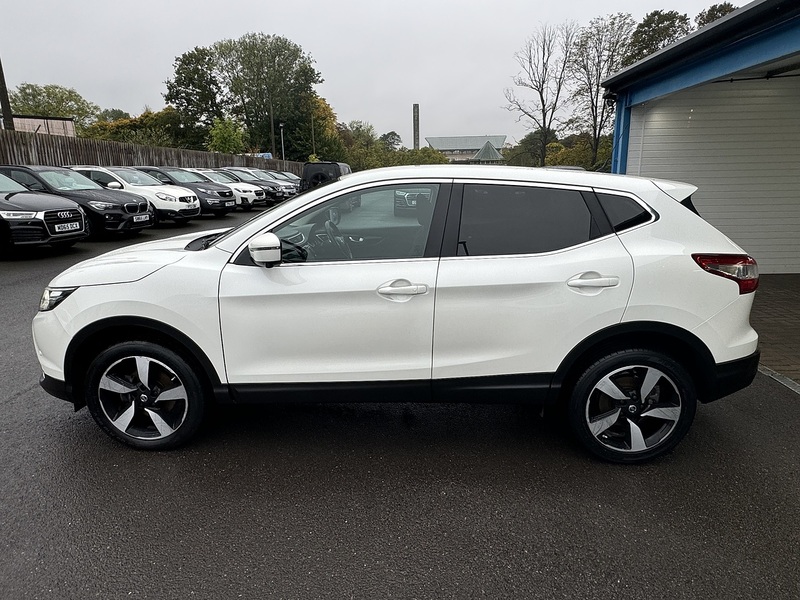 Nissan 1.5 dCi N-Connecta SUV 5dr Diesel Manual 2WD Euro 6 (s/s) (110 ps)