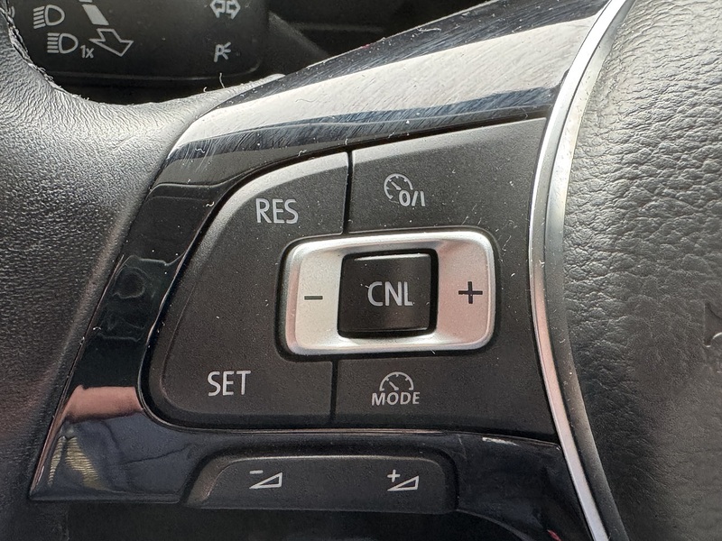 Volkswagen 2.0 TDI BlueMotion Tech SE Navigation SUV 5dr Diesel Manual Euro 6 (s/s) (150 ps)