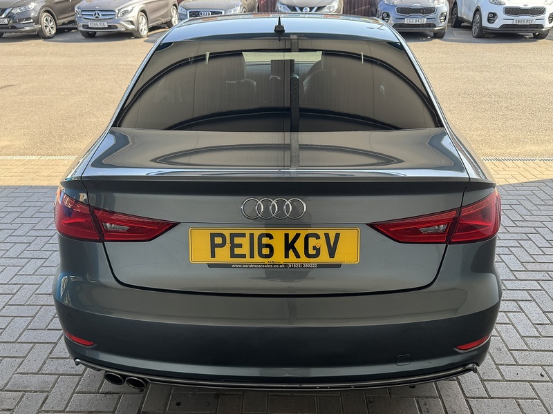 Audi 2.0 TDI S line Saloon 4dr Diesel S Tronic Euro 6 (s/s) (Nav) (150 ps)