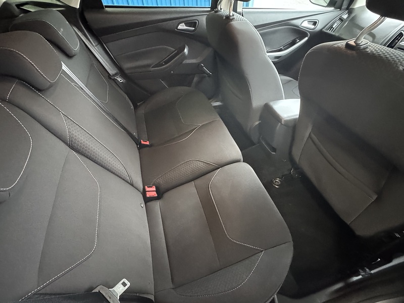 Ford 1.5 TDCi Zetec Edition Hatchback 5dr Diesel Manual Euro 6 (s/s) (120 ps)