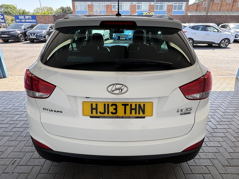 Hyundai 1.7 CRDi Premium SUV 5dr Diesel Manual Euro 5 (s/s) (115 ps)