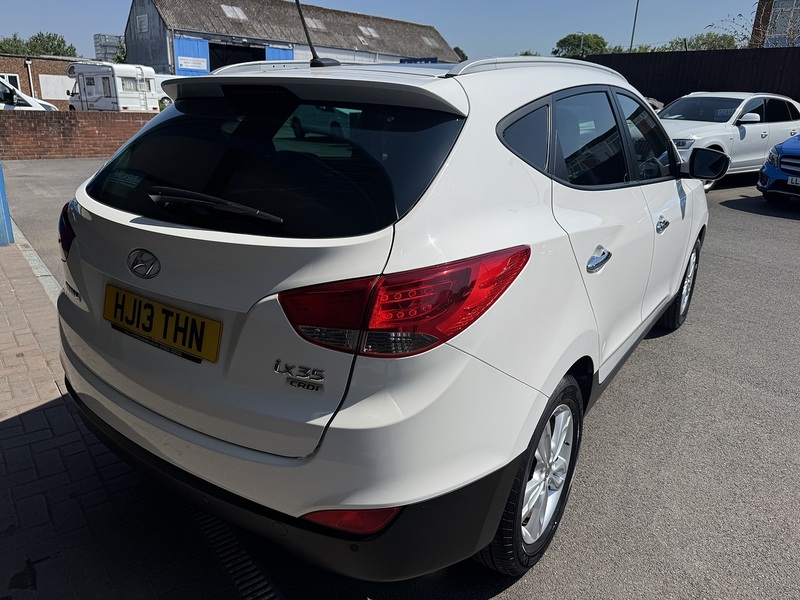 Hyundai 1.7 CRDi Premium SUV 5dr Diesel Manual Euro 5 (s/s) (115 ps)