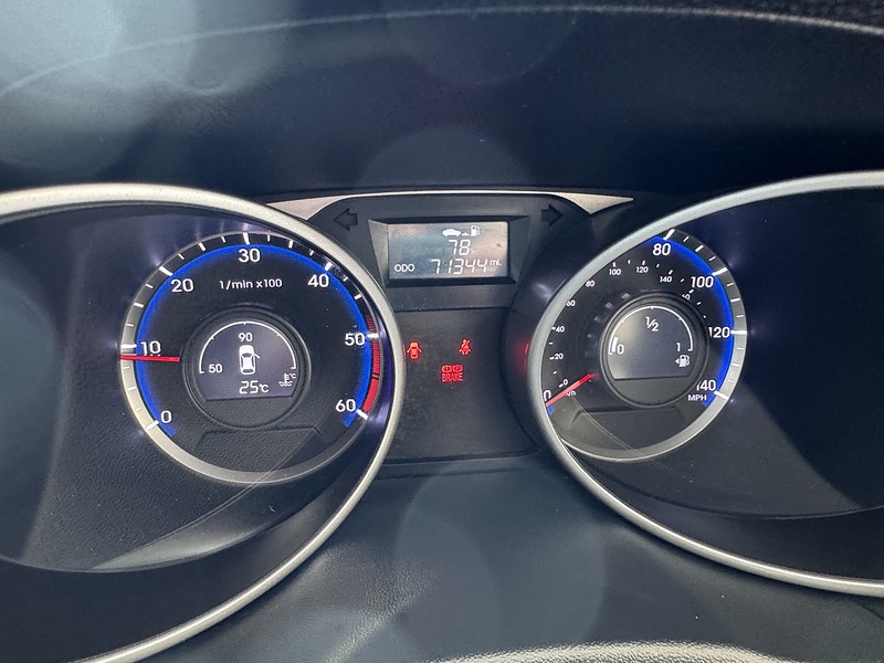 Hyundai 1.7 CRDi Premium SUV 5dr Diesel Manual Euro 5 (s/s) (115 ps)