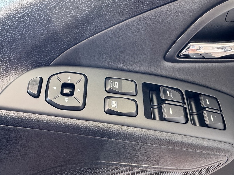 Hyundai 1.7 CRDi Premium SUV 5dr Diesel Manual Euro 5 (s/s) (115 ps)