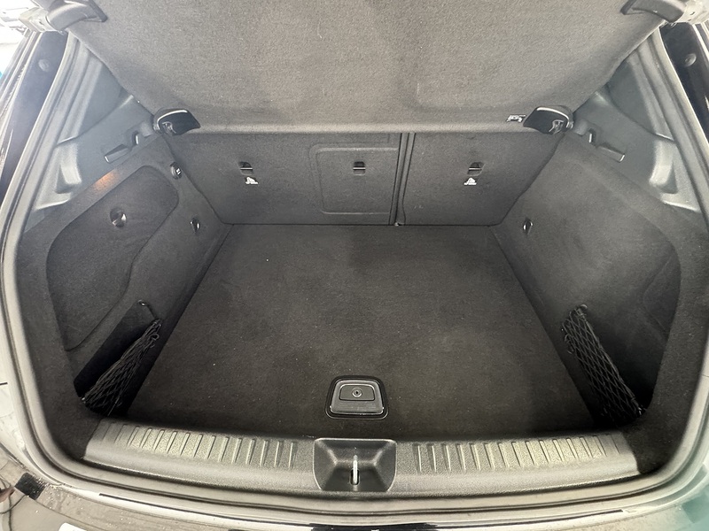 Mercedes-Benz 2.1 GLA200d AMG Line SUV 5dr Diesel Manual Euro 6 (s/s) (136 ps)