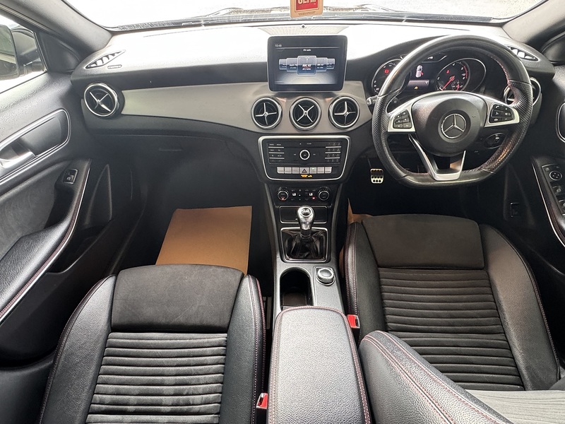 Mercedes-Benz 2.1 GLA200d AMG Line SUV 5dr Diesel Manual Euro 6 (s/s) (136 ps)