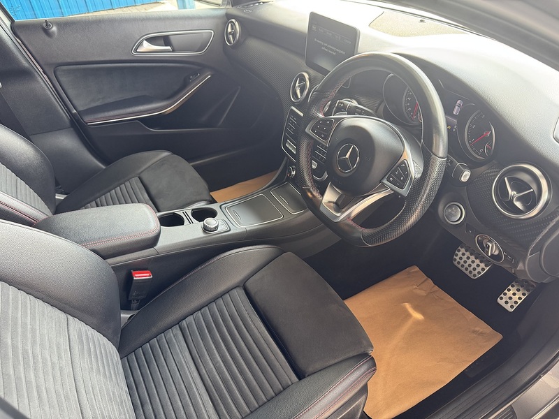 Mercedes-Benz 2.1 A200d AMG Line Hatchback 5dr Diesel 7G-DCT Euro 6 (s/s) (136 ps)