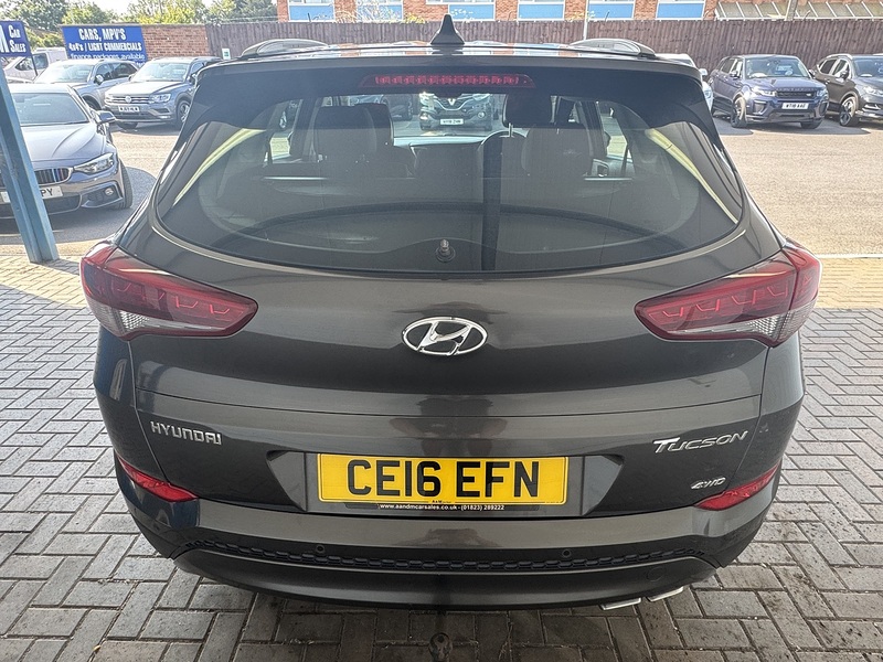 Hyundai CRDi SE Nav SUV 2.0 Automatic Diesel