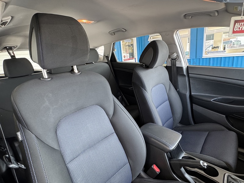 Hyundai CRDi SE Nav SUV 2.0 Automatic Diesel