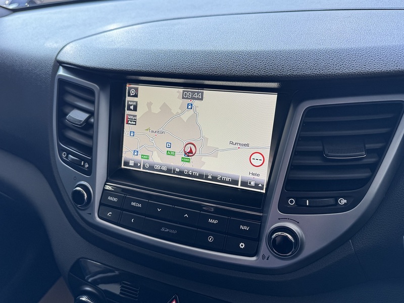 Hyundai CRDi SE Nav SUV 2.0 Automatic Diesel