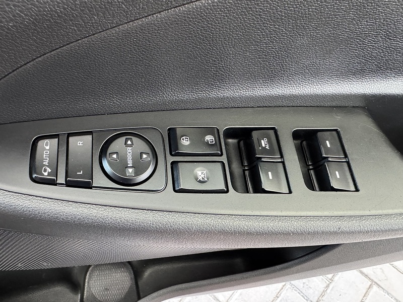 Hyundai CRDi SE Nav SUV 2.0 Automatic Diesel