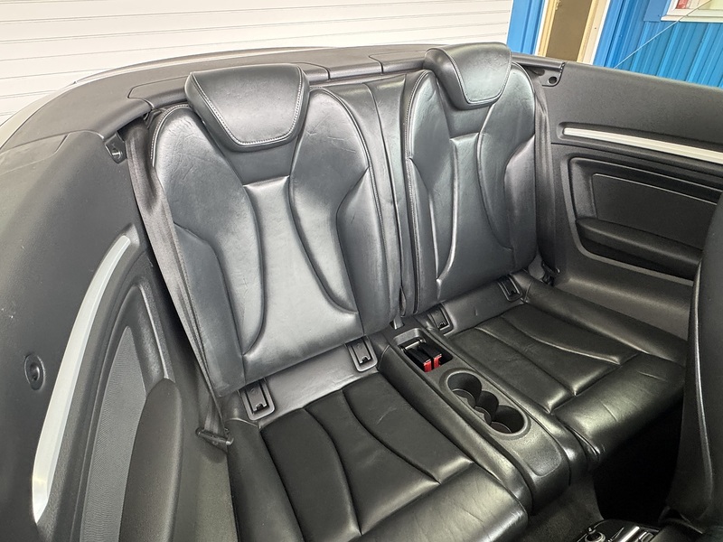 Audi 2.0 TDI S line Convertible 2dr Diesel Manual Euro 6 (s/s) (150 ps)