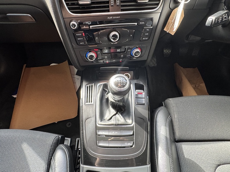 Audi 2.0 TDI Black Edition Plus Estate 5dr Diesel Manual Euro 5 (s/s) (177 ps)