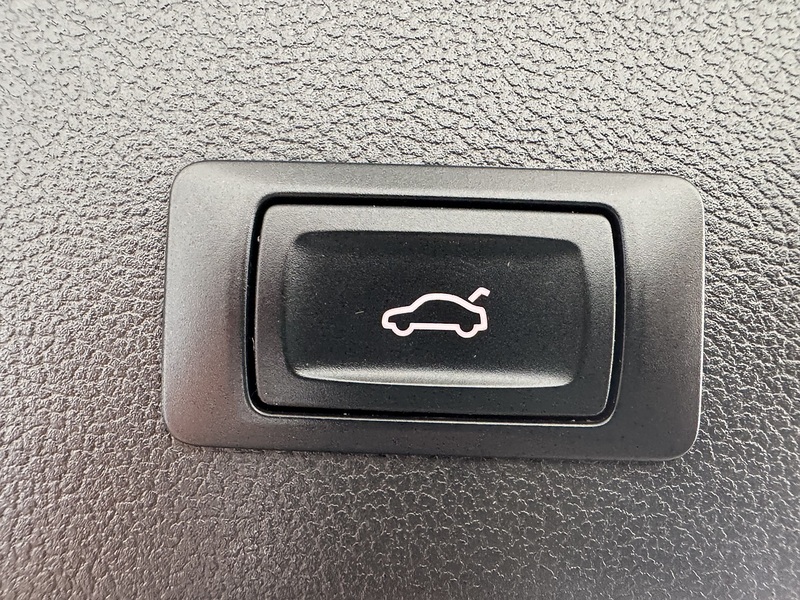 Audi 2.0 TDI Black Edition Plus Estate 5dr Diesel Manual Euro 5 (s/s) (177 ps)