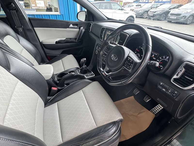 Kia 1.7 CRDi GT-Line Edition SUV 5dr Diesel Manual Euro 6 (s/s) (114 bhp)