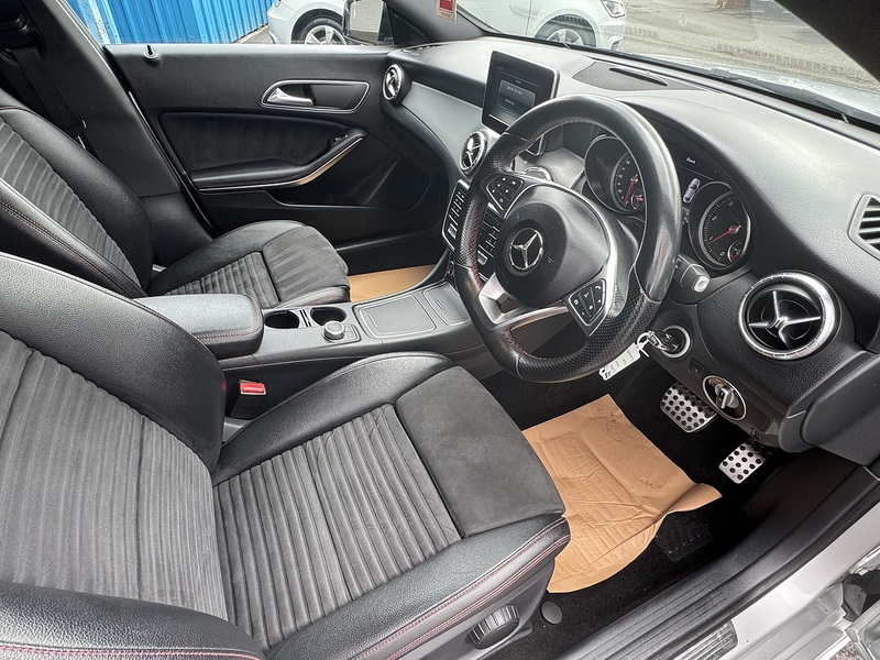 Mercedes-Benz 2.1 CLA220d AMG Line Coupe 4dr Diesel 7G-DCT Euro 6 (s/s) (177 ps)