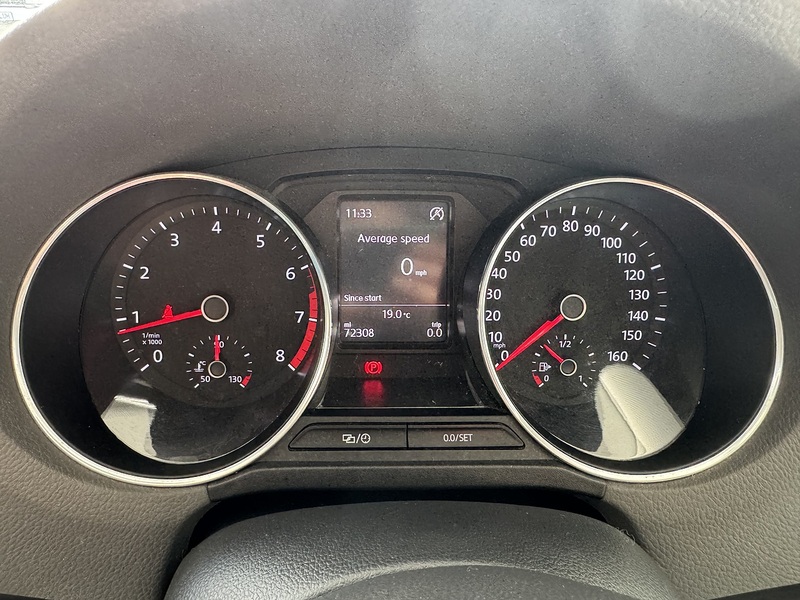 Volkswagen 1.0 BlueMotion Tech SE Design Hatchback 5dr Petrol Manual Euro 6 (s/s) (60 ps)