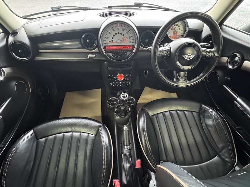 MINI 1.6 Cooper S Bond Street Estate 5dr Petrol Manual Euro 5 (s/s) (184 ps)