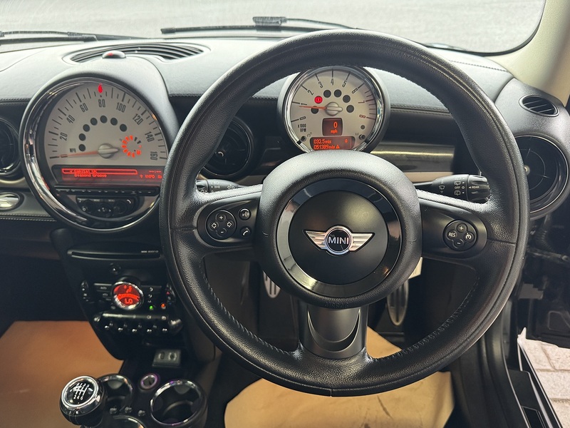 MINI 1.6 Cooper S Bond Street Estate 5dr Petrol Manual Euro 5 (s/s) (184 ps)