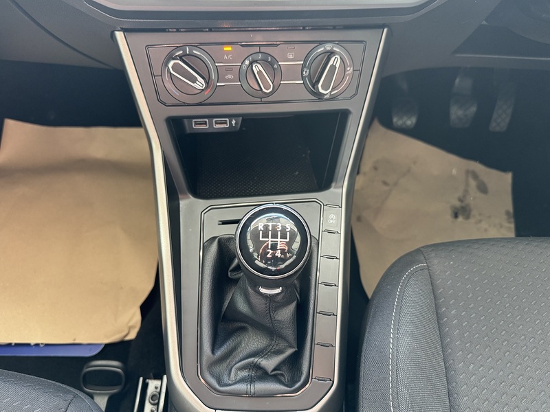 Volkswagen 1.0 SE Hatchback 5dr Petrol Manual Euro 6 (s/s) (65 ps)