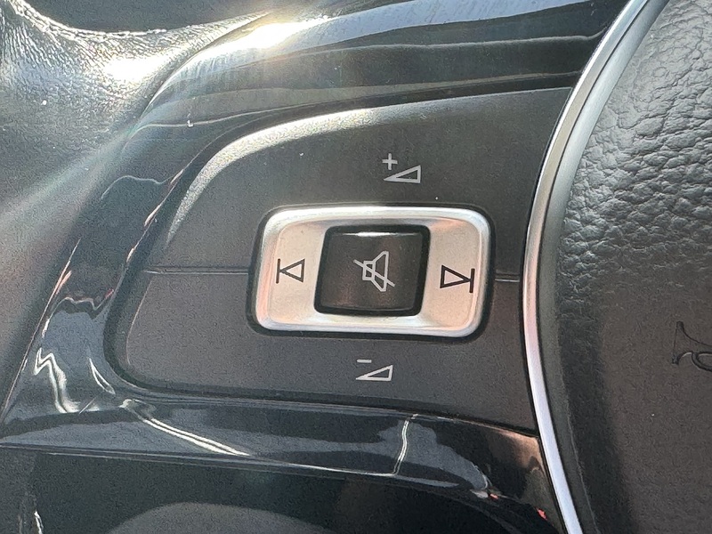 Volkswagen 1.0 SE Hatchback 5dr Petrol Manual Euro 6 (s/s) (65 ps)